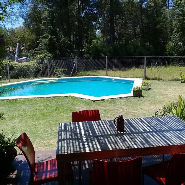 Casa quinta completa espaciosa con pileta seis o siete personas - Casa con 1 dormitorio - 12