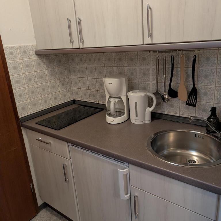 Modernes Appartement - ruhig, zentrumsnah, abendsonnige Loggia - Apartment mit 1 Schlafzimmer - 8