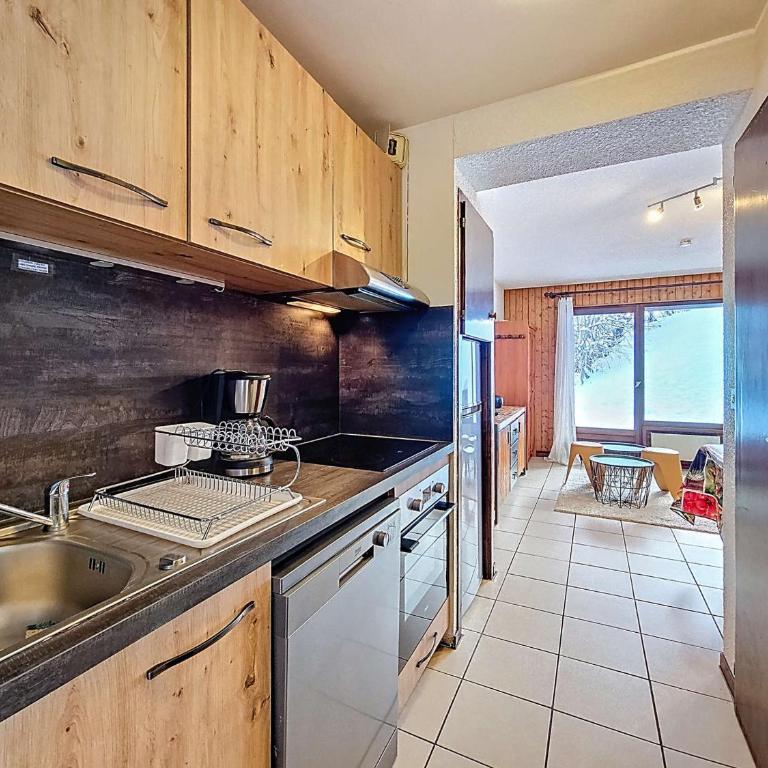 Appartement La Clusaz - 4/6 pers, Animaux bienvenus, Parking, RDC - FR-1-818-114 - Apartamento - 4