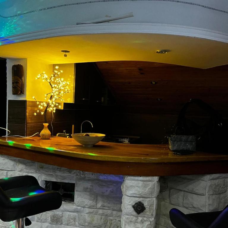 Nascosto Alla Vista - Three-Bedroom Apartment - 8