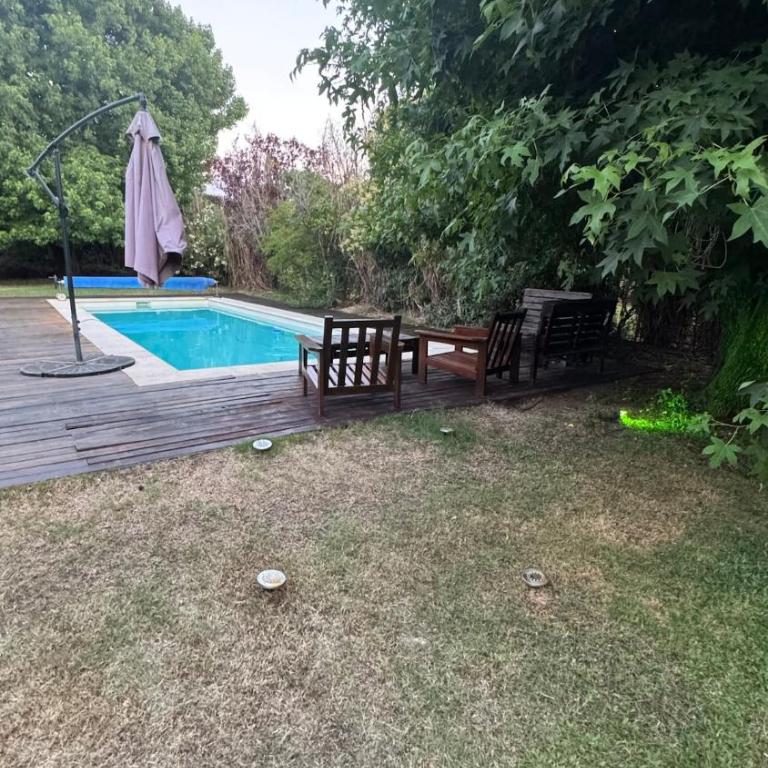 Casa con piscina climatizada privada de 10 metros - Three-Bedroom House - 13