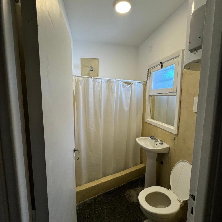 Rocarosa Beach House 2 - Four-Bedroom House - 12
