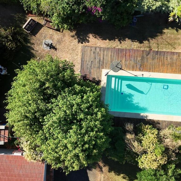 Casa con piscina climatizada privada de 10 metros - Three-Bedroom House - 22