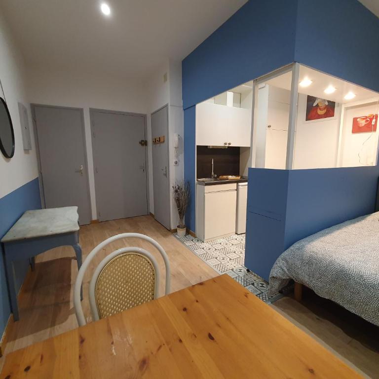 Studio Meublé L'Orée du Parc - Apartment - 13