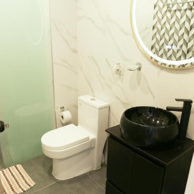 Ocean view apartment near the airport - One-Bedroom Apartment - 8