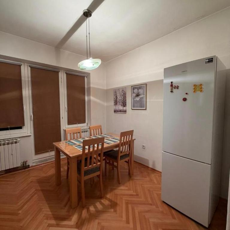 Retro Apartment Near the Cathedral - Apartman sa 1 Spavaćom Sobom - 4