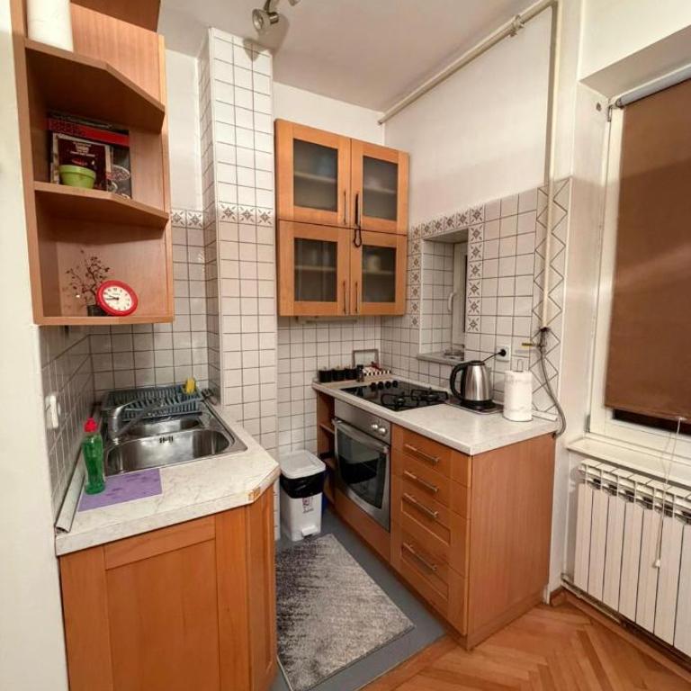 Retro Apartment Near the Cathedral - Apartman sa 1 Spavaćom Sobom - 14