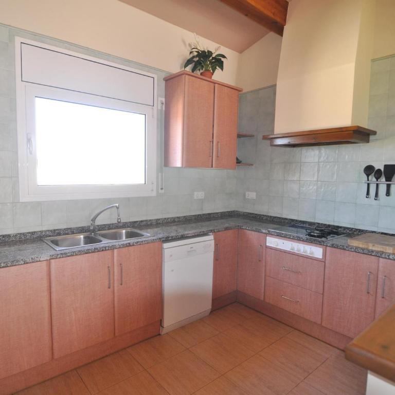 Casa espaciosa con jardín y piscina privada en L'Escala - HISP-7-82 - Villa - 9