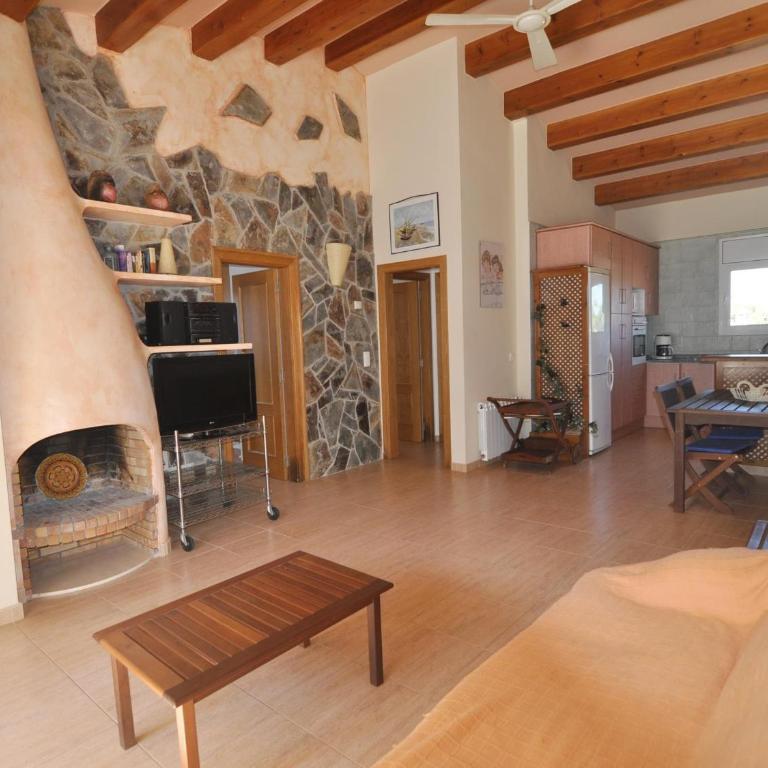 Casa espaciosa con jardín y piscina privada en L'Escala - HISP-7-82 - Villa - 12