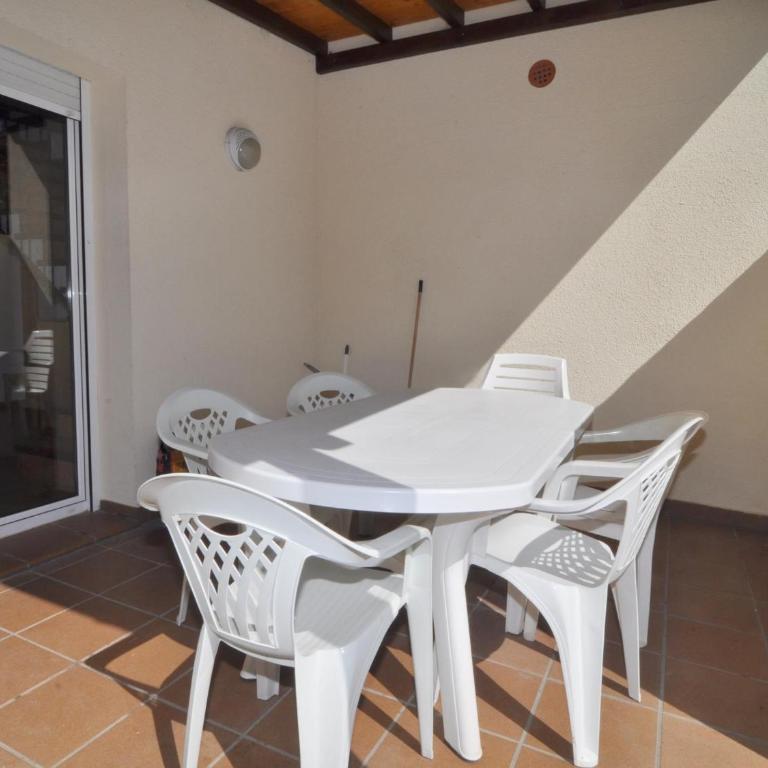 Casa con Piscina Privada y WIFI a 850m de la Playa, Torroella de Montgrí - HISP-7-2 - Villa - 7