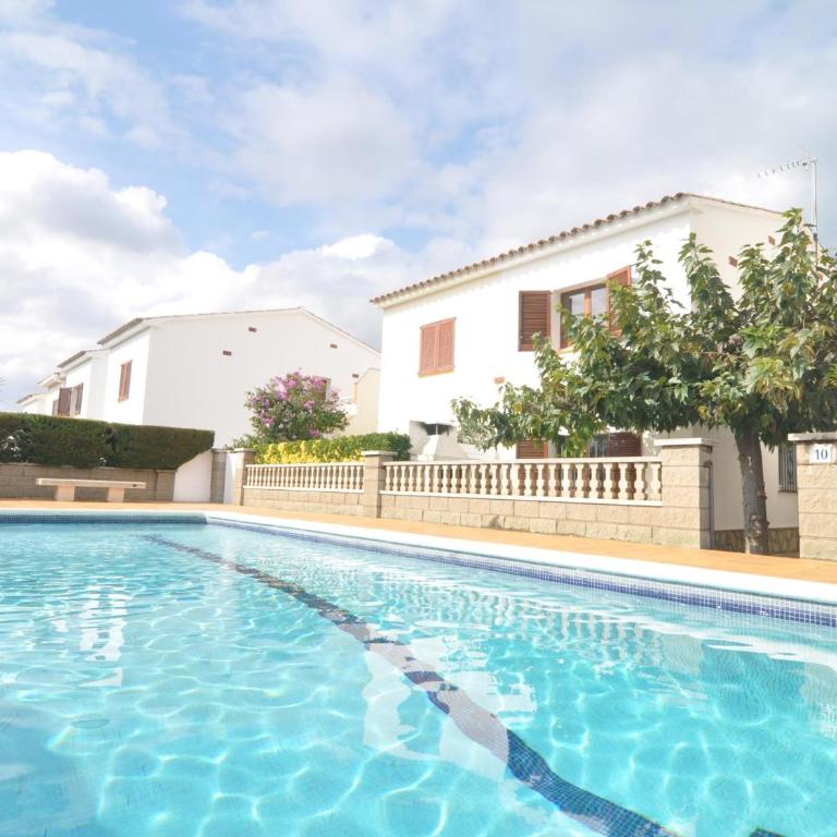 Casa elegante con piscina y terraza en L'Escala - HISP-7-90 - Villa - 1