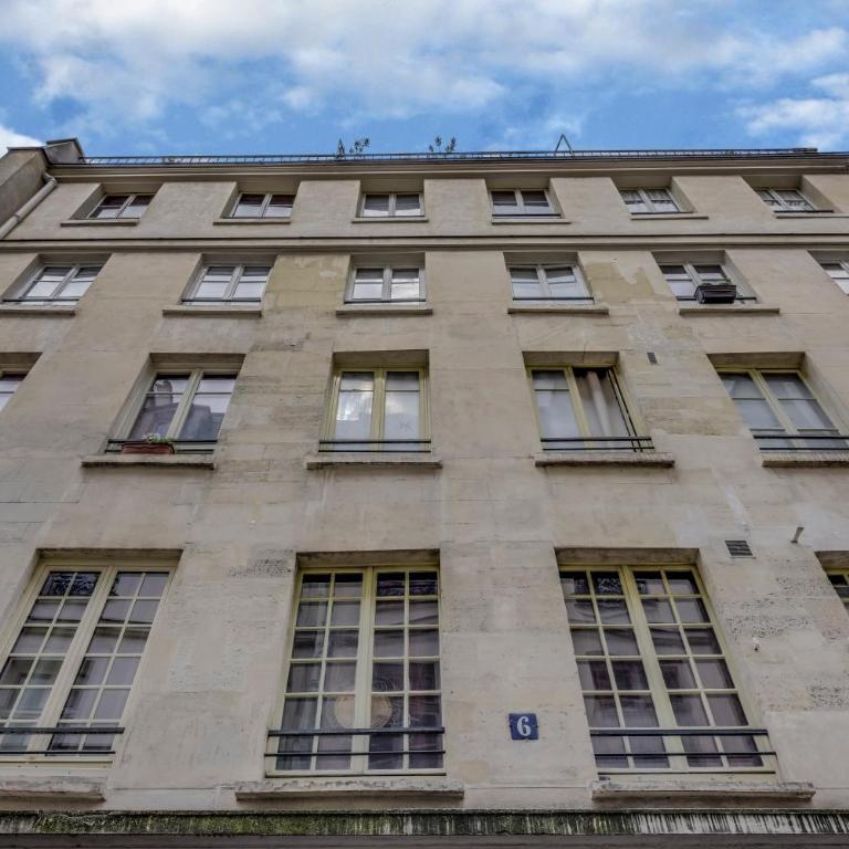 Marais Temple ID 258 - Two-Bedroom Apartment - 8