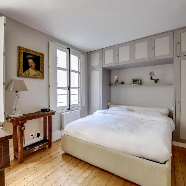 Marais Temple ID 258 - Two-Bedroom Apartment - 9