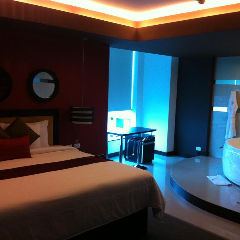 Hotel Ginebra - Suite Grand - 5