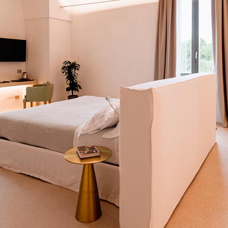 Masseria Eirene - Suite Deluxe con Vasca Idromassaggio - 3