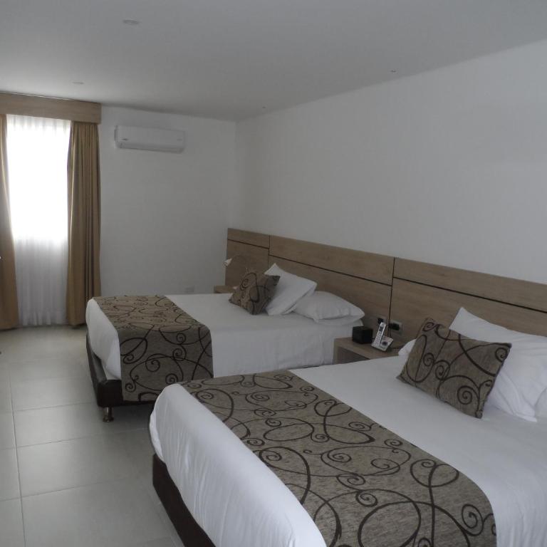 Hotel Arawak Plaza - Habitación con 2 camas extragrandes - 6