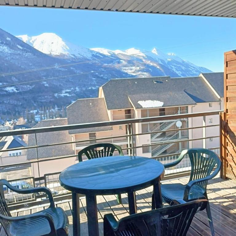 Studios grand balcon PyrZen - Studio - Vue sur Montagne - 3