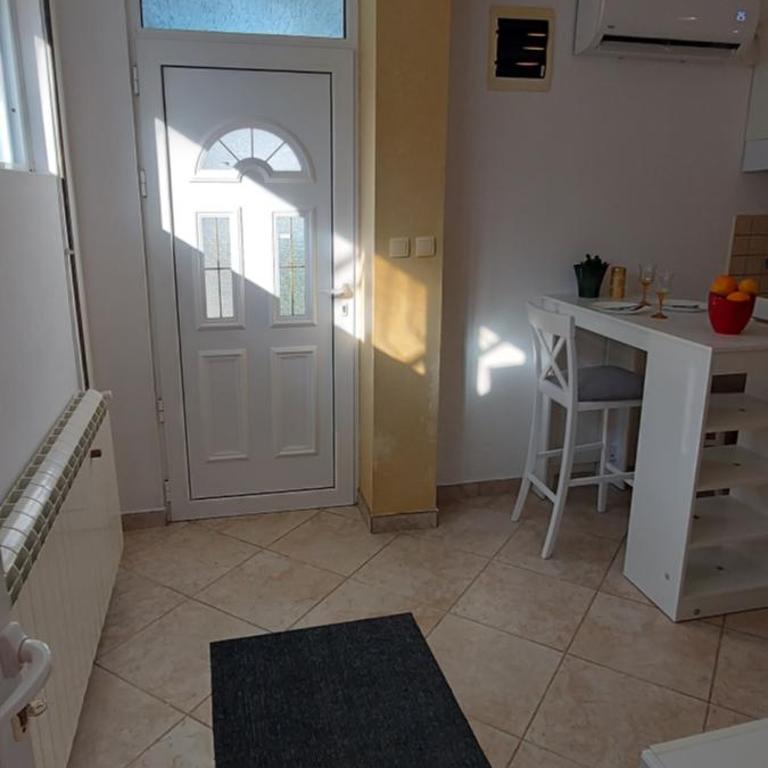 Vaso & Viktor Apartment - Studio - 5