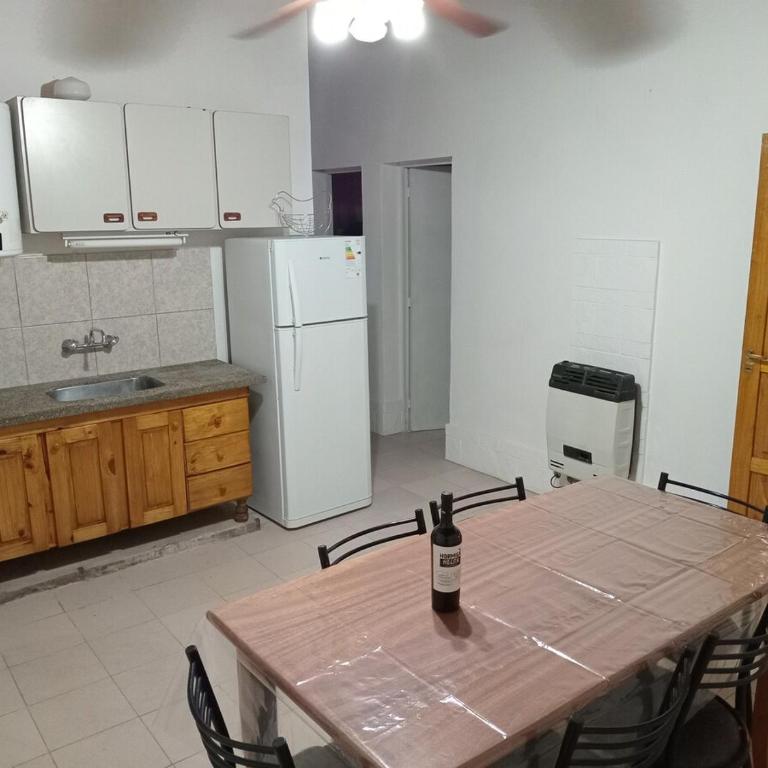 Casa Bonarda - Alquiler Temporario - Two-Bedroom House - 2