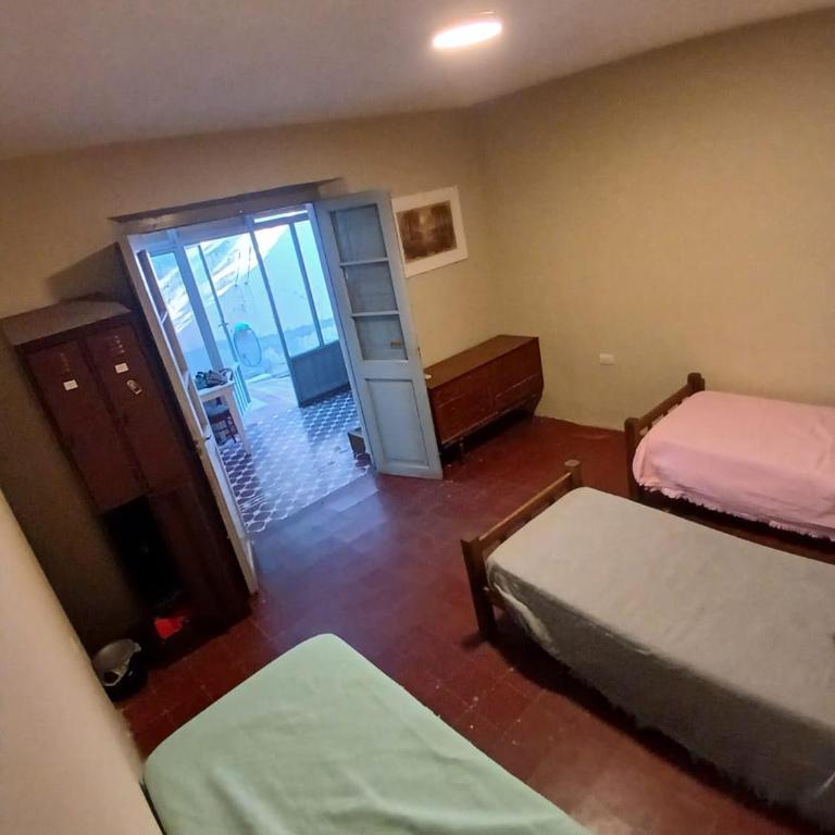 La Casona Hostel CUENTA OFICIAL - Habitación Compartida Femenina - 1