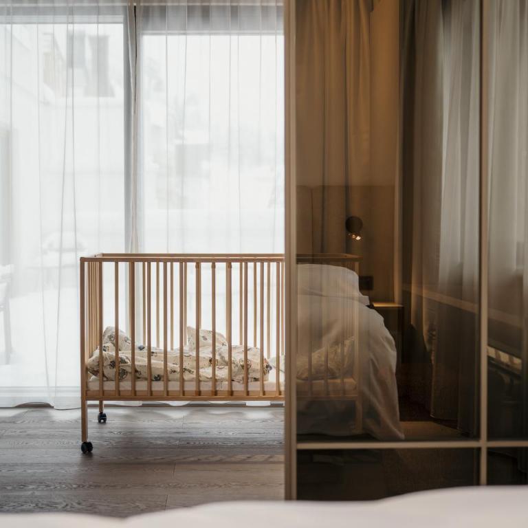 Alpvita Piz Tasna - Suite mit Balkon - 2