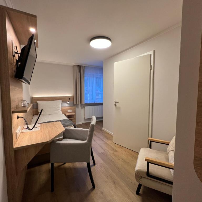 Haus Luise - Einzelzimmer mit Bad - 2