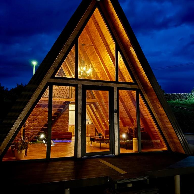 Harmony Cottage - Private Jacuzzi & Nature - Brvnara sa 1 Spavaćom Sobom - 2