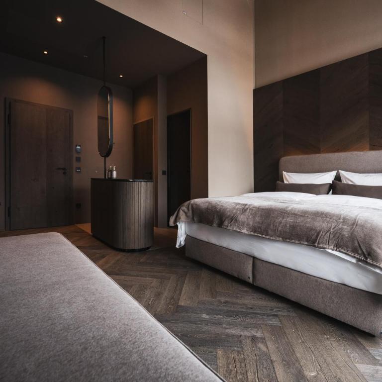 Alpine Boutique Hotel wollée - 4 Star Superior - Deluxe Suite mit Sauna - 4
