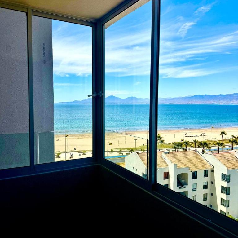 Departamento frente al mar - Two-Bedroom Apartment with Partial Ocean View - 10