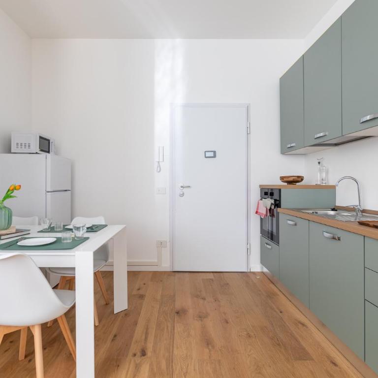 Business Suite - San Babila & Court - Appartamento con 1 Camera da Letto - 6