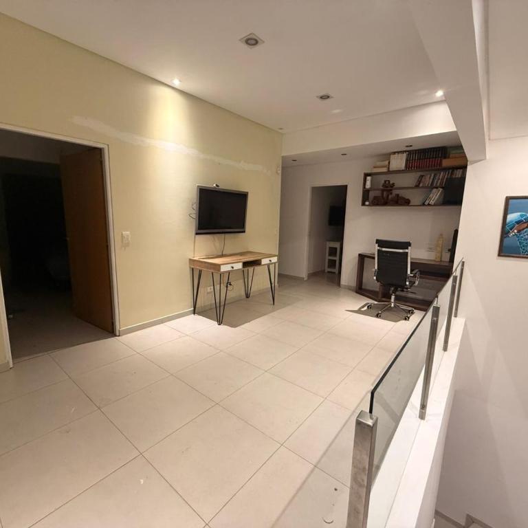 Pinasol - Three-Bedroom Vacation Home - 14