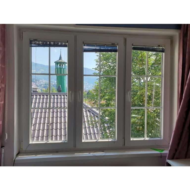 Apartments Holiday - Apartman sa 1 Spavaćom Sobom, Balkonom i Pogledom na Planinu - 12