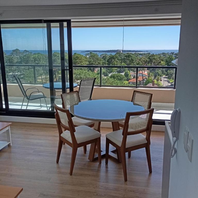 Impeccable - 2D 2B - Ocean View - Apartamento de 2 dormitorios con balcón y vistas al mar - 2