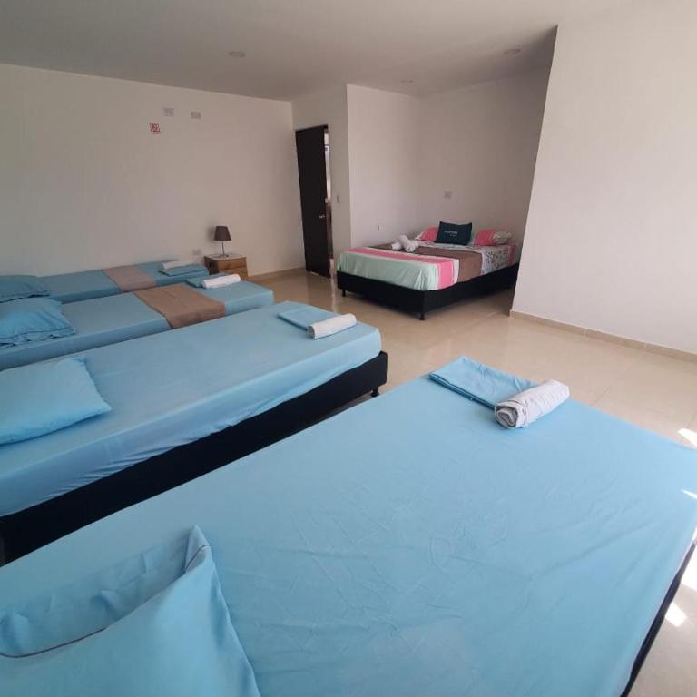 Hostel HM Caribe - Habitación Familiar Superior - 1