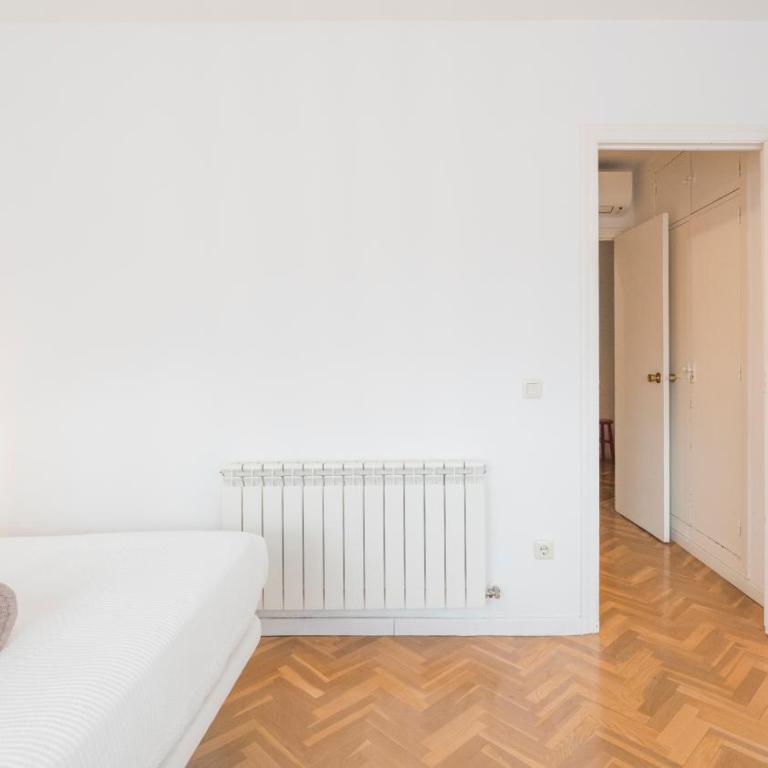 Casa Paseo del Tajo Parking Incluido - Living Toledo - Apartamento - 11
