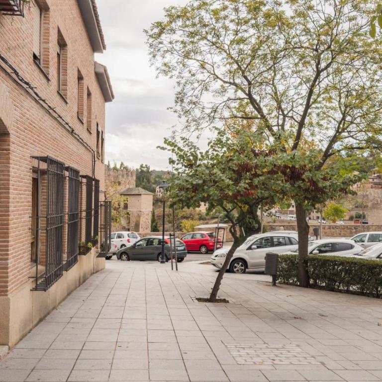 Casa Paseo del Tajo Parking Incluido - Living Toledo - Apartamento - 48