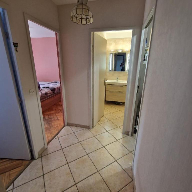 Confort et calme à Montpellier T3 pour 4 personne - Appartamento con 2 Camere da Letto e Vista Giardino - 8