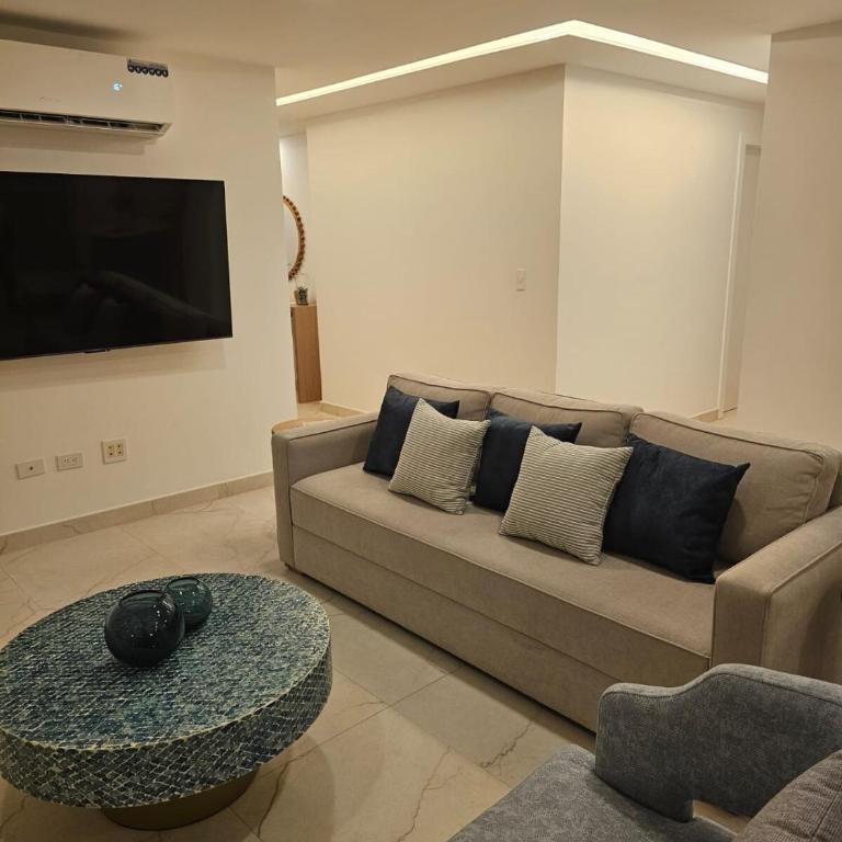 Beautiful Ocean View Apt Salinas Malecon Pier - Three-Bedroom Apartment with Ocean View - 29