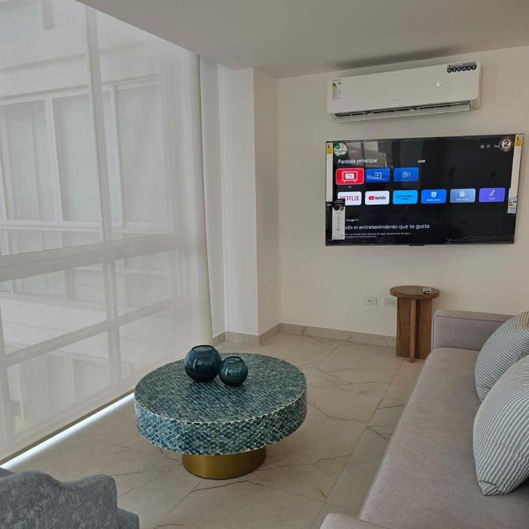 Beautiful Ocean View Apt Salinas Malecon Pier - Three-Bedroom Apartment with Ocean View - 42