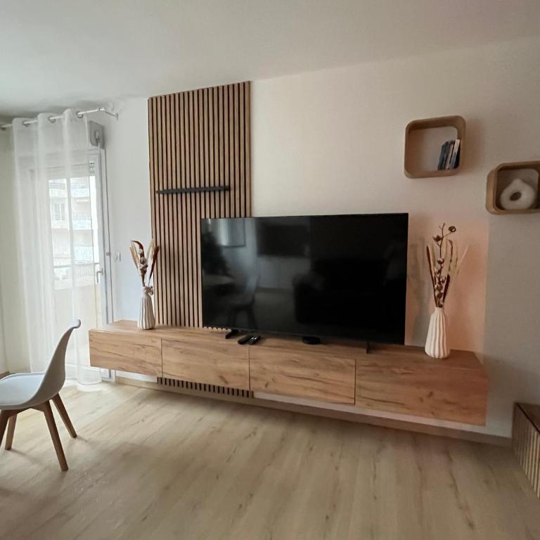 appartement avec terrasse et garage privé - Appartamento con 1 Camera da Letto - 8