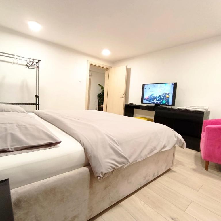 Abbazia Apartments Free Parking Near Center and Vrbas River - Apartman sa 2 Spavaće Sobe - 8