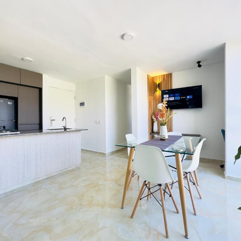Luxurious full apartment - Two-Bedroom Apartment - 13