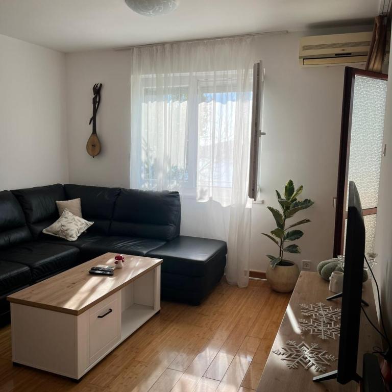 Majstorovic - Two-Bedroom Apartment - 3
