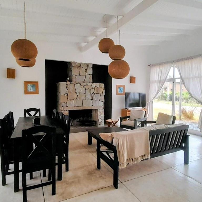 Refugio de Mar - Two-Bedroom House - 1