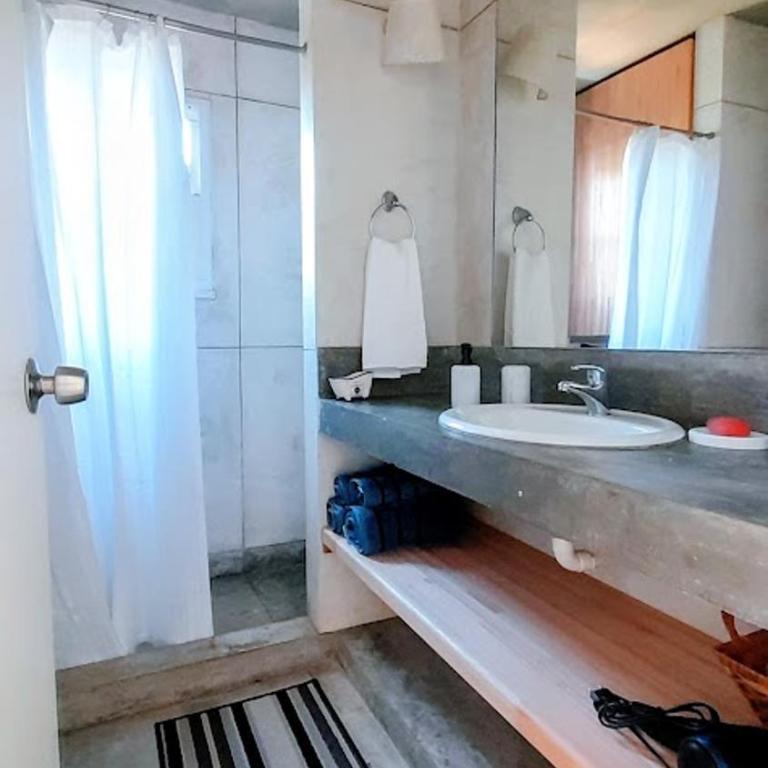 Refugio de Mar - Two-Bedroom House - 8