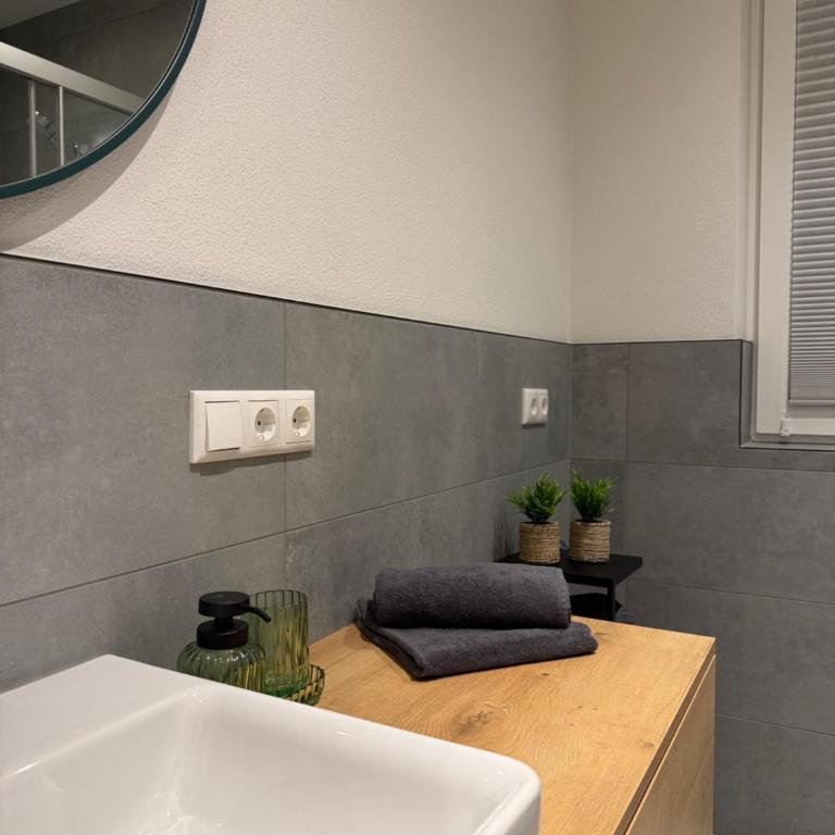 FRIDAS Appartements - Apartment mit 2 Schlafzimmern - 5