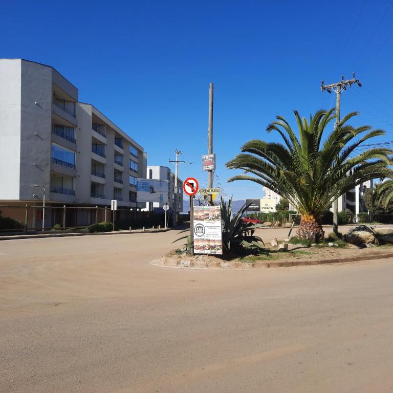 A pasos del mar - Two-Bedroom Apartment with Balcony and Terrace - 3