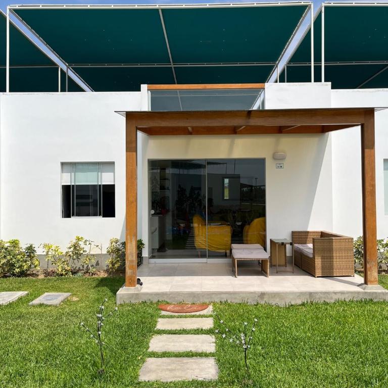 Casa de Playa en Puerto Viejo - Casa de 3 dormitorios - 1