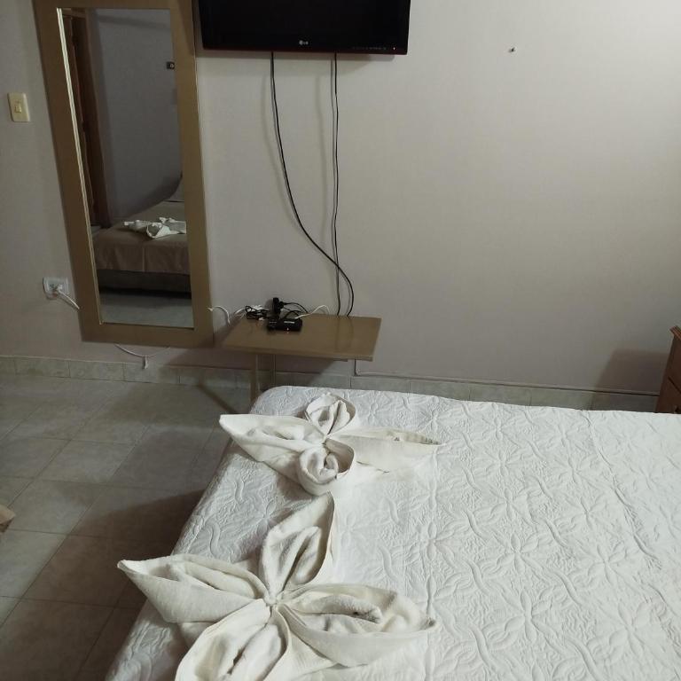 Valle Suites, la mejor zona - Habitación Doble con baño privado - 1 o 2 camas - 5