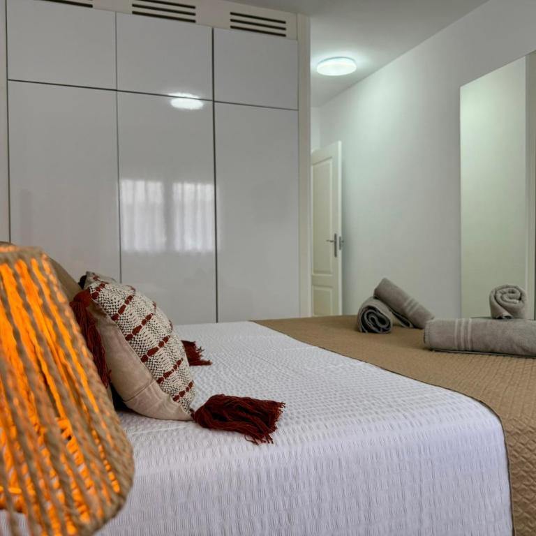 Las Canteras Beach by SunHousesCanarias - Apartamento de 2 dormitorios - 15